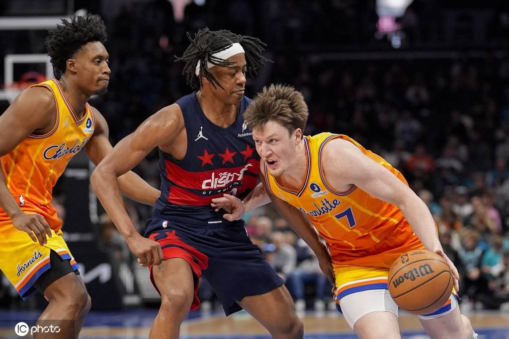 米勒21+10+7布里奇斯20分 黄蜂送奇才9连败